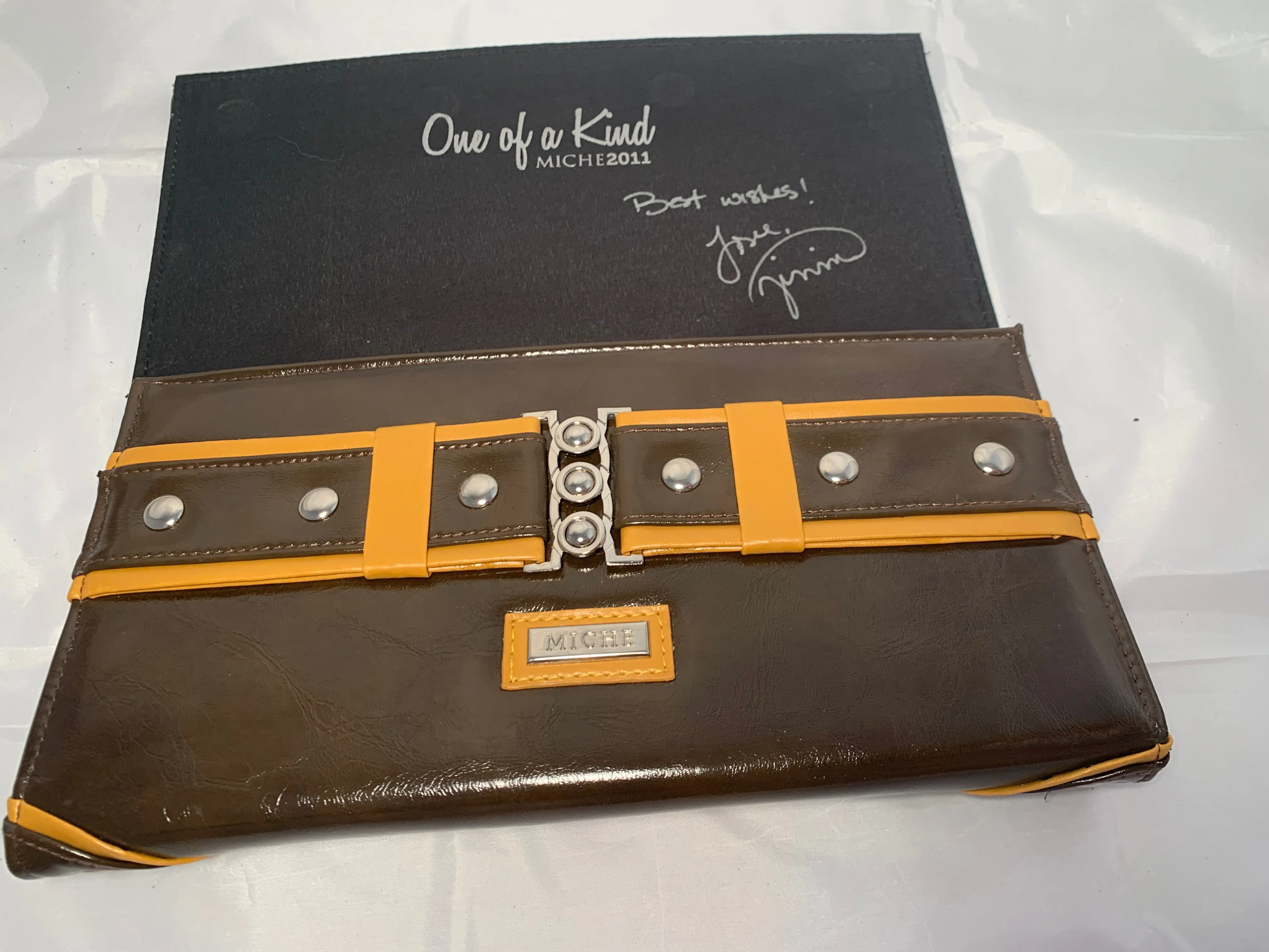 Carla Classic - One of a Kind - RETIRED