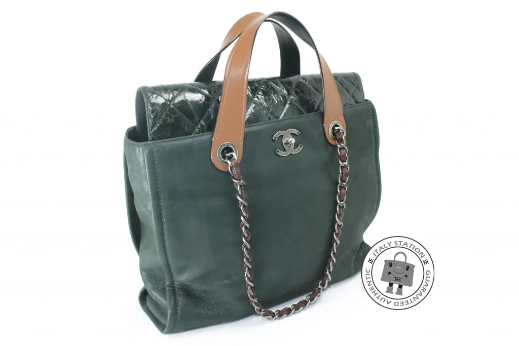 Chanel A39045 CC Double Handle Green Calfskin PM Tote Bag Shw