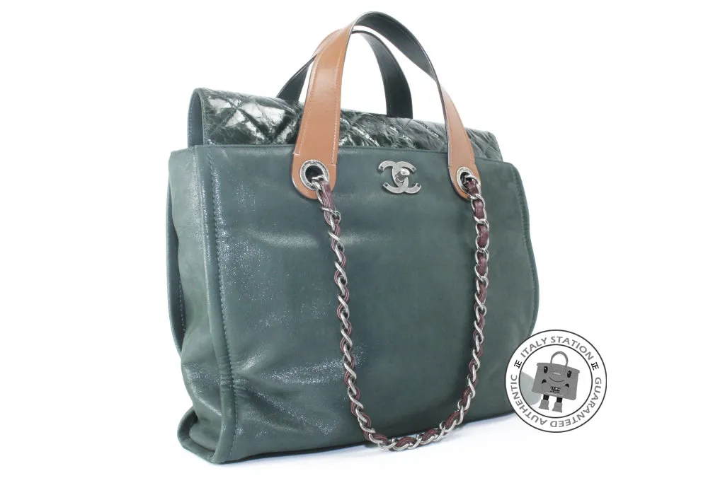 Chanel A39045 CC Double Handle Green Calfskin PM Tote Bag Shw