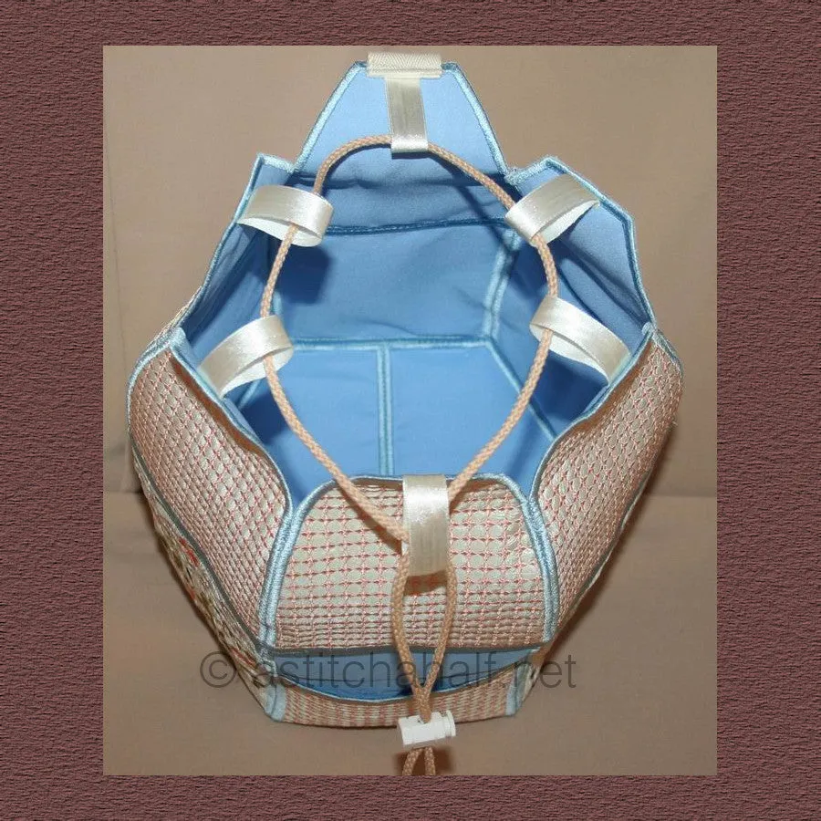 Signature Back Pack